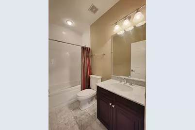 819 W Village Court, Chicago, IL 60608 - Photo 17