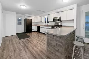 7980 E Ridott Rd, Ridott, IL 61067 - Photo 7