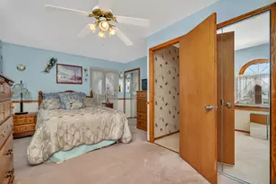 334 Hemlock Ave, Romeoville, IL 60446 - Photo 9