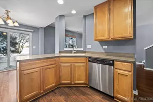 643 Hawley Dr, Oswego, IL 60543 - Photo 9