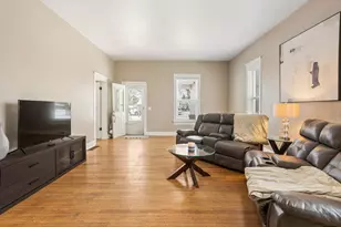 103 E Illinois St, Mansfield, IL 61854 - Photo 5