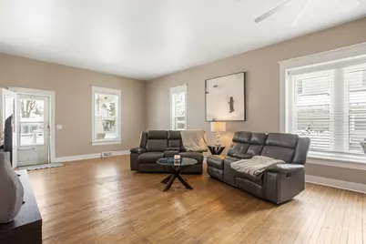 103 E Illinois Street, Mansfield, IL 61854 - Photo 3