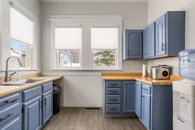 103 E Illinois Street, Mansfield, IL 61854 - Photo 9