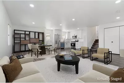 1750 W Woodland Avenue, Addison, IL 60101 - Photo 5