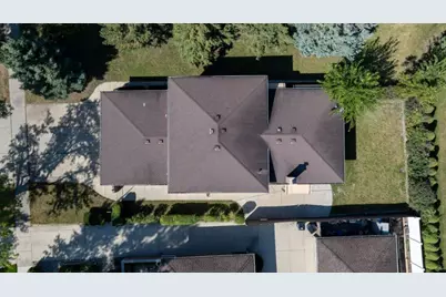 1750 W Woodland Avenue, Addison, IL 60101 - Photo 29