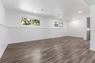 1750 W Woodland Ave, Addison, IL 60101 - Photo 17