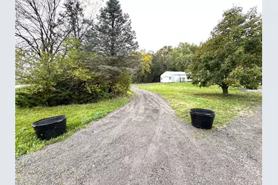 37150 S Macks Road, Custer Park, IL 60481 - Photo 17