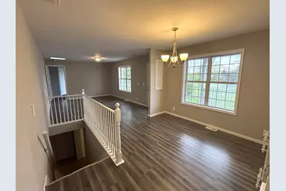 37150 S Macks Road, Custer Park, IL 60481 - Photo 3