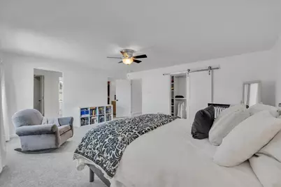 650 N View Street, Hinckley, IL 60520 - Photo 19