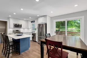 5735 Virginia Ave, Clarendon Hills, IL 60514 - Photo 5