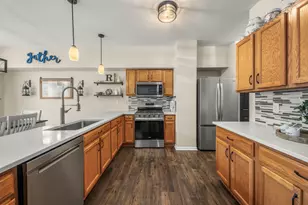 16418 Willow Walk Dr, Lockport, IL 60441 - Photo 3