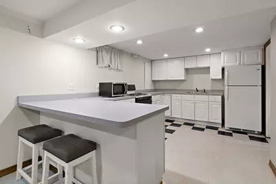 320 Cornell Avenue, Des Plaines, IL 60016 - Photo 25