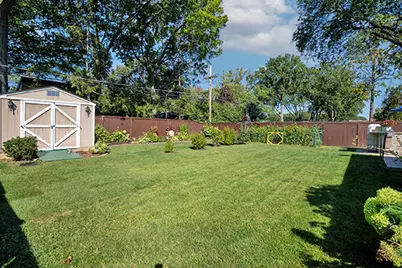 320 Cornell Avenue, Des Plaines, IL 60016 - Photo 9