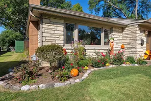 320 Cornell Ave, Des Plaines, IL 60016 - Photo 5