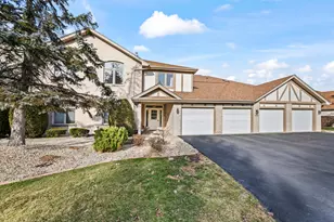 6508 Pine Trail Ln, Tinley Park, IL 60477 - Photo 1