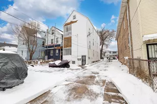 8632 S Escanaba Ave, Chicago, IL 60617 - Photo 25