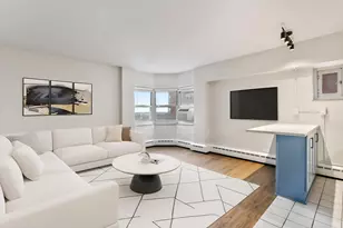 4980 N Marine Dr, Chicago, IL 60640 - Photo 3