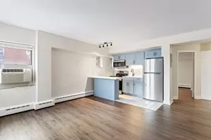 4980 N Marine Dr, Chicago, IL 60640 - Photo 5