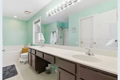 815 Tylerton Circle, Grayslake, IL 60030 - Photo 11