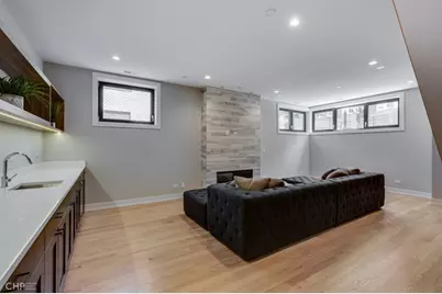 1350 N Claremont Avenue #1, Chicago, IL 60622 - Photo 11