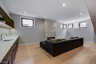 1350 N Claremont Ave, Chicago, IL 60622 - Photo 11