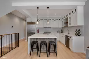 1350 N Claremont Ave, Chicago, IL 60622 - Photo 3