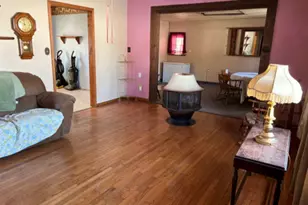 201 S Carson St, Long Point, IL 61333 - Photo 7