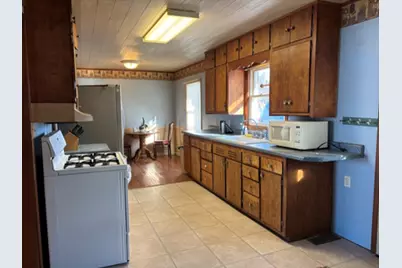 201 S Carson Street, Long Point, IL 61333 - Photo 5