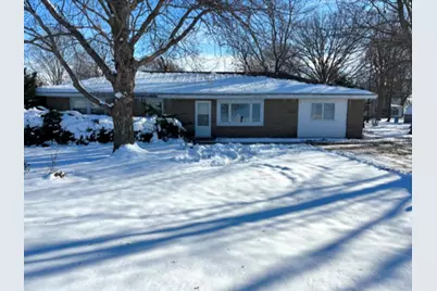 201 S Carson Street, Long Point, IL 61333 - Photo 1