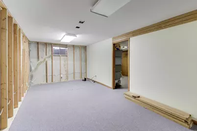 21061 W Marion Avenue, Mundelein, IL 60060 - Photo 25