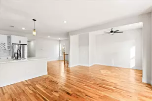 6128 S Rhodes Ave, Chicago, IL 60637 - Photo 3