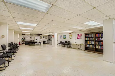 7033 N Kedzie Avenue #1004, Chicago, IL 60645 - Photo 15