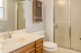 13840 De La Tour Dr, Rockton, IL 61072 - Photo 9