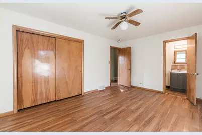 1206 University Drive, Dekalb, IL 60115 - Photo 13