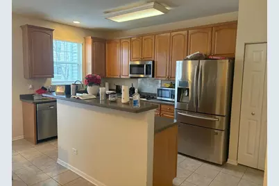 5586 Cambridge Way, Hanover Park, IL 60133 - Photo 7