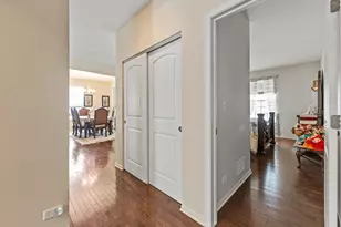 731 Slate Run, Elgin, IL 60124 - Photo 19