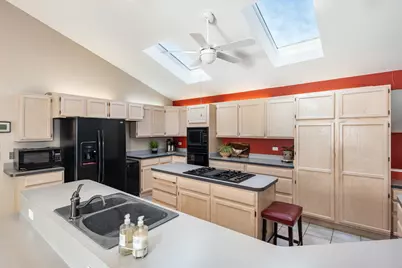 [Address not provided], Bolingbrook, IL 60490 - Photo 11