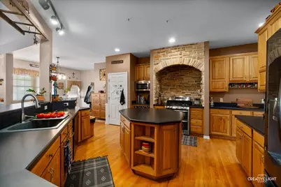 1750 Little Rock Road, Plano, IL 60545 - Photo 11