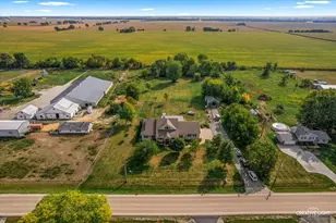 1750 Little Rock Rd, Plano, IL 60545 - Photo 29