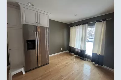 229 S Dearborn Avenue, Bradley, IL 60915 - Photo 5