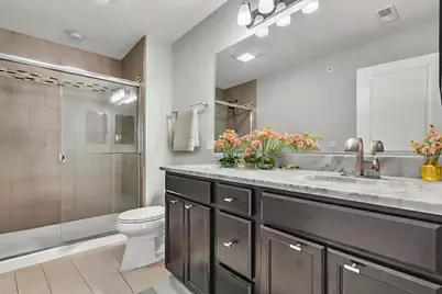 843 Lexington Circle E, Des Plaines, IL 60016 - Photo 15