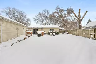 177 Shady Ln, Bolingbrook, IL 60440 - Photo 21