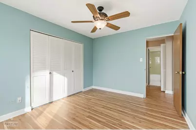 7502 Farmingdale Drive #206, Darien, IL 60561 - Photo 15