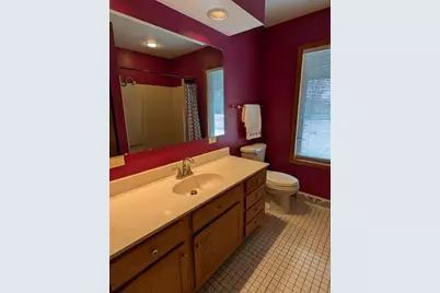 684 Sioux Drive, Freeport, IL 61032 - Photo 15