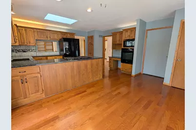 684 Sioux Drive, Freeport, IL 61032 - Photo 13