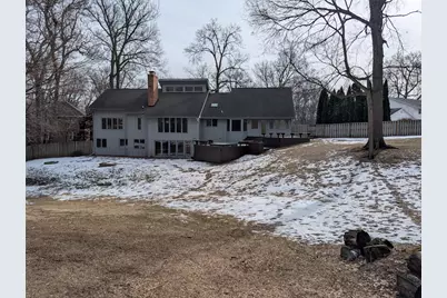 684 Sioux Drive, Freeport, IL 61032 - Photo 1