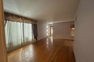 [Address not provided], Chicago, IL 60617 - Photo 3