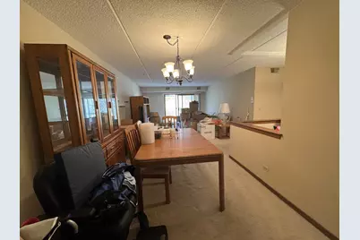 6433 W Belle Plaine Avenue #302, Chicago, IL 60634 - Photo 7