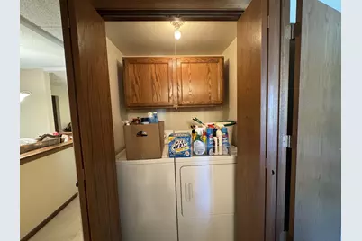 6433 W Belle Plaine Avenue #302, Chicago, IL 60634 - Photo 17