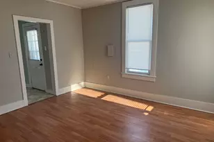 912 W Olive St, Decatur, IL 62526 - Photo 11